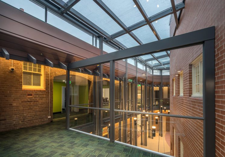 1 Corridor Glass Window NSW Childrens Court Taylor Construction Community 2048X1367 - erbas