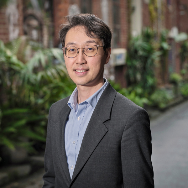 Dr Tony Lam - erbas