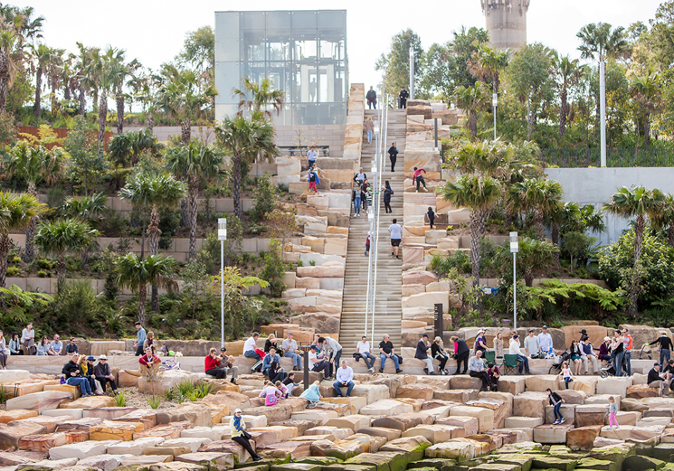 Good Design WMK Barangaroo 003 Entry Stairs Lift - erbas