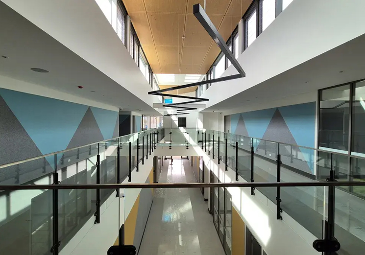 Amity College 2 - erbas