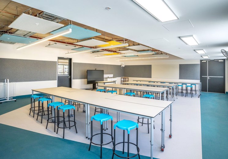 Picnic Point High School New Visual Arts Workspace - erbas